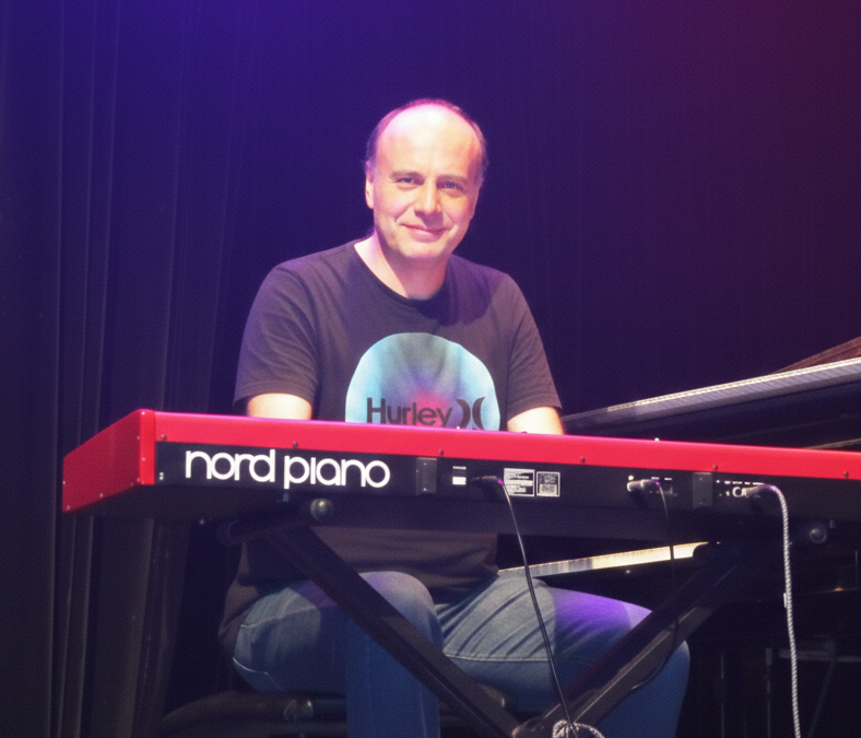Luis Alderotti, profesor de piano